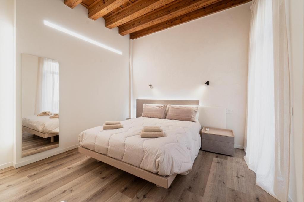 Flores Home Верона Экстерьер фото
